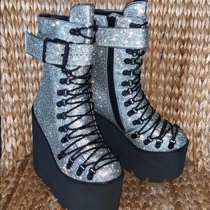 NIB ✨Dolls Kill ✨ Crystal Rhinestone Traitor Boots